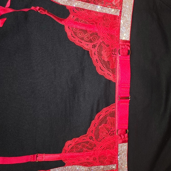 Victoria Secret - Picture 8 of 15